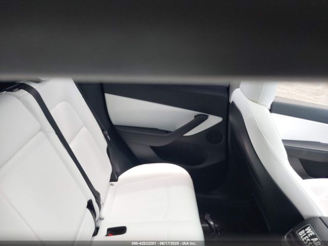 2022 TESLA MODEL Y 7SAYGDEE1NF419321 Photo 7