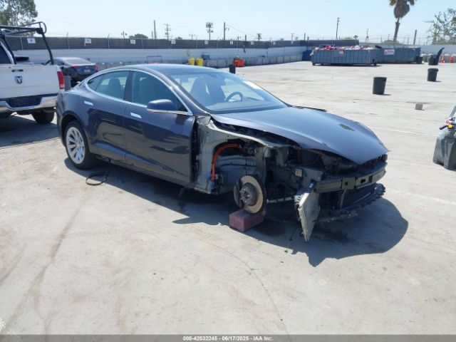 2016 TESLA MODEL S 5YJSA1E22GF138236