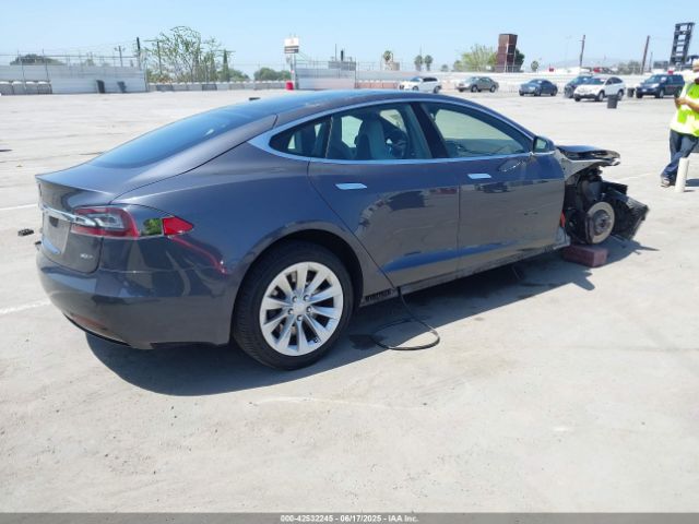 2016 TESLA MODEL S 5YJSA1E22GF138236 Photo 3