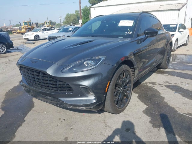 SCFVUJAW7MTV01430 Aston Martin DBX