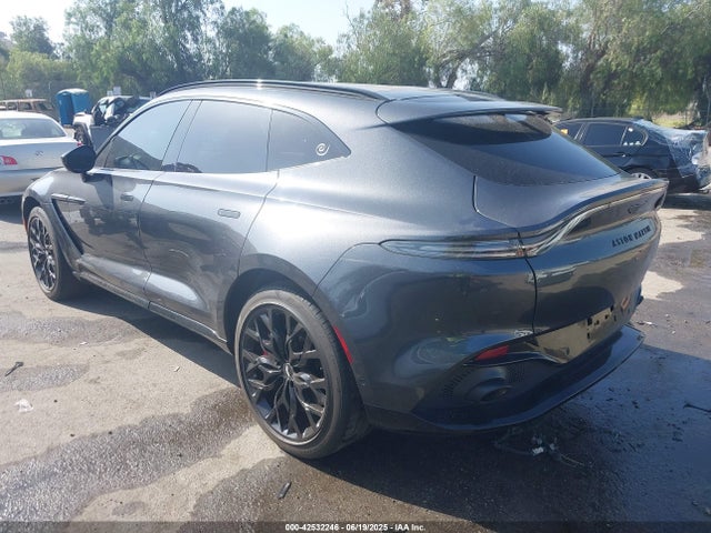 SCFVUJAW7MTV01430 Aston Martin DBX