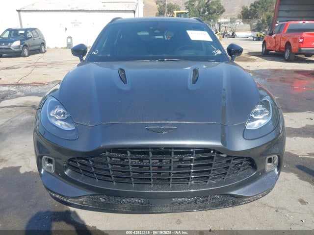 SCFVUJAW7MTV01430 Aston Martin DBX