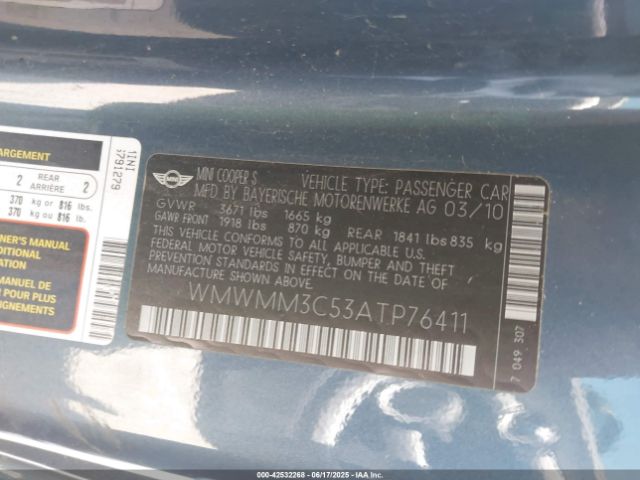 2010 MINI COOPER S CLUBMAN WMWMM3C53ATP76411 Photo 8