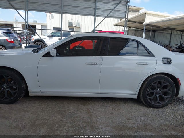 2C3CCABG4KH538823 Chrysler 300