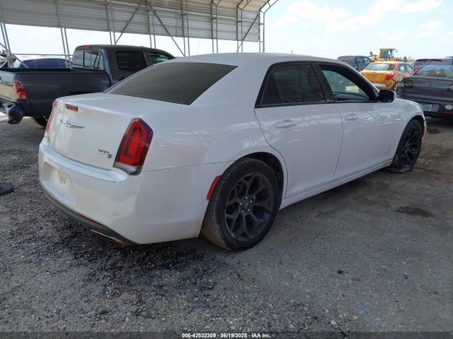 2C3CCABG4KH538823 Chrysler 300