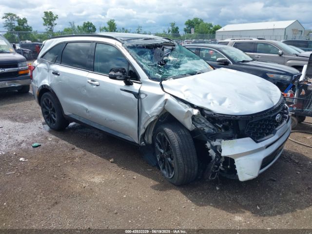 2021 KIA SORENTO 5XYRK4LF8MG036124