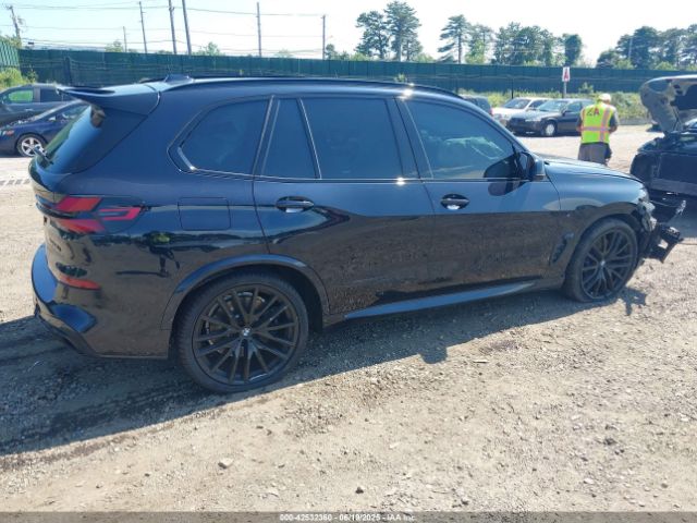 2025 BMW X5 5UX33EU02S9Z11343 Photo 3