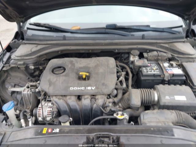5NPD84LF0HH016084 Hyundai 2017