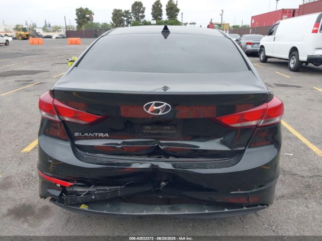 5NPD84LF0HH016084 Hyundai 2017