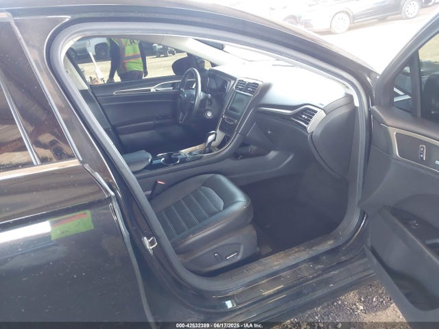 Ford 2015 2015 3FA6P0HD5FR206555 Image 5