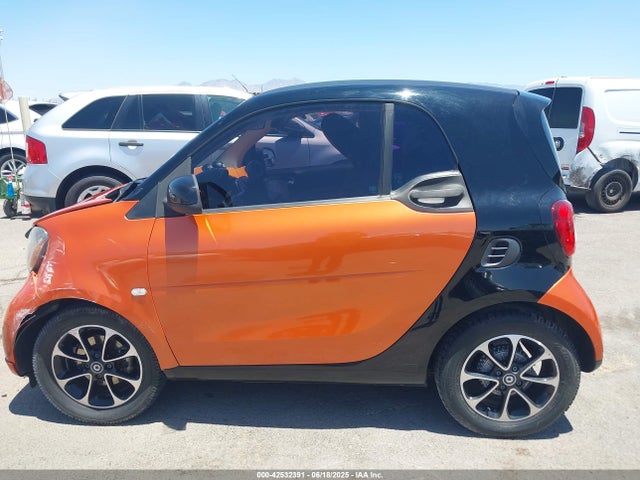 Smart Fortwo 2016 WMEFJ5DA2GK059638 Image 14