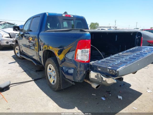 2021 RAM 1500 1C6SRFFT5MN776532 Photo 2