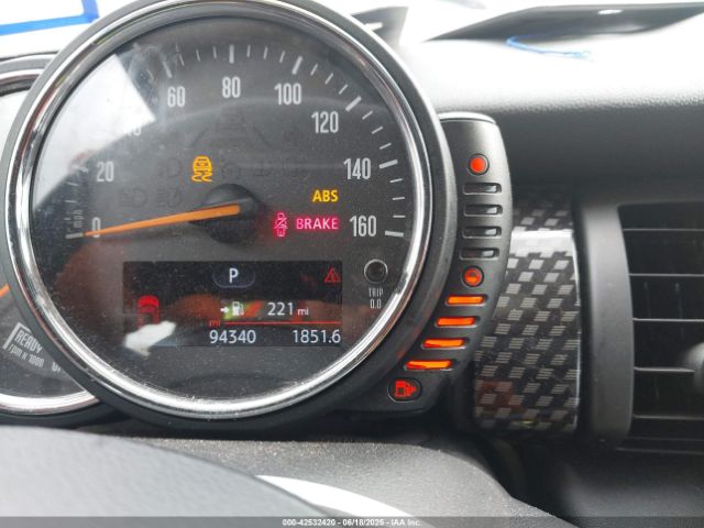 2017 MINI HARDTOP WMWXP7C39H3B94675 Photo 6