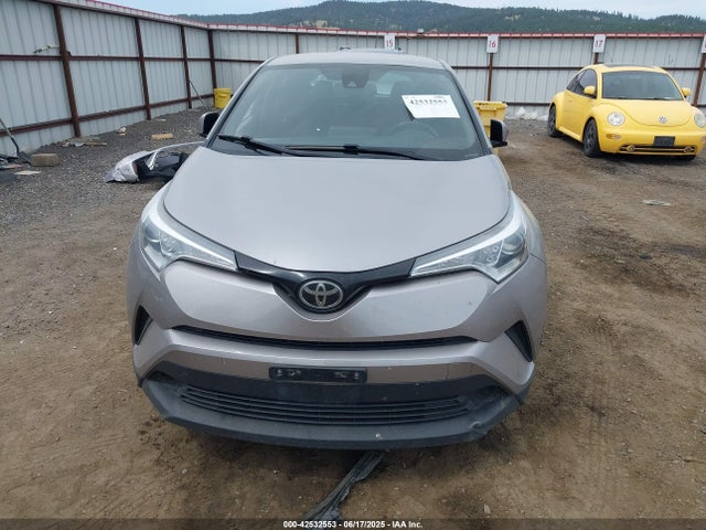 NMTKHMBXXJR022247 Toyota 3zr-fae