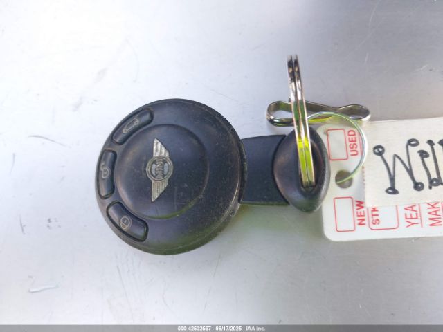 2007 MINI COOPER S WMWMF73537TL92266 Photo 10