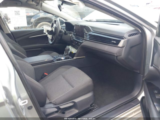 2025 TOYOTA CAMRY 4T1DAACK7SU023414 Photo 4