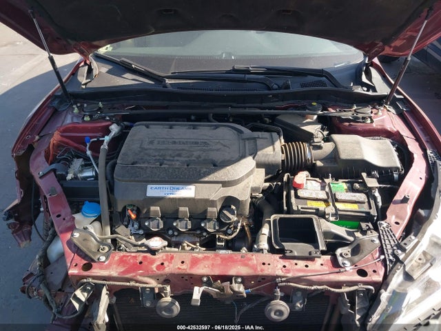 1HGCR3F80HA028857 Honda j35y1