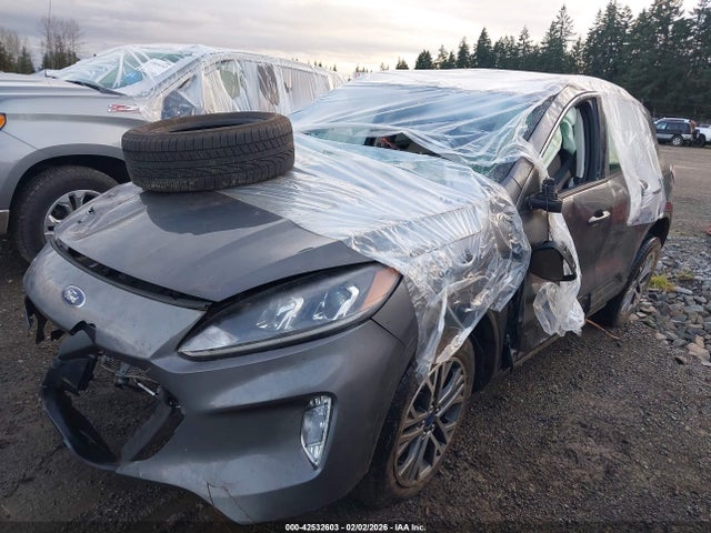 1FMCU9CZ9MUA82756 Ford Escape Sel Hybrid