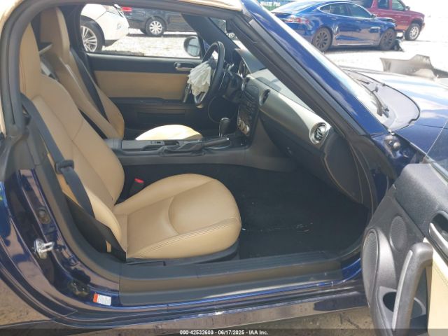 2011 MAZDA MX-5 MIATA JM1NC2NF8B0218874 Photo 4