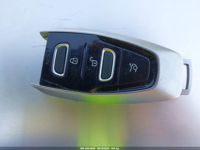 Aston Martin 177950 2022 SD7VUJAW4NTV05449 Image 11
