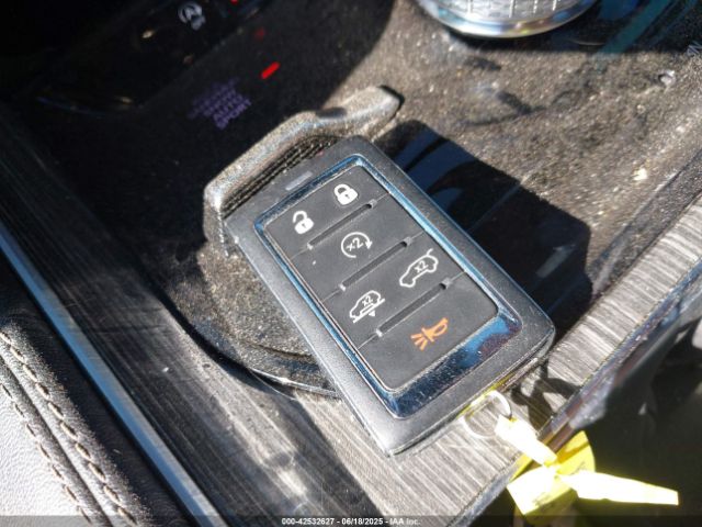 1C4SJVDT1NS114768 Jeep 2022
