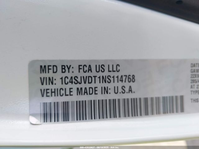 1C4SJVDT1NS114768 Jeep 2022