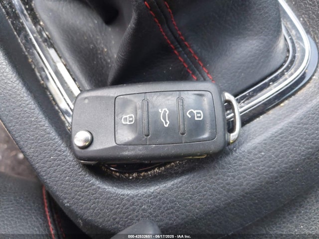 3VW5T7AJ5HM332163 Volkswagen 2.0 tsi