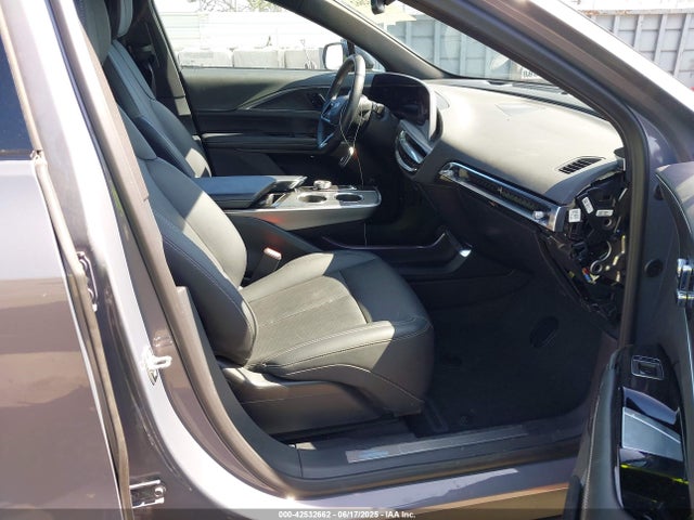 1GYKPPRK8RZ121721 Cadillac x0d + ec6