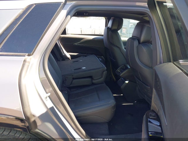 1GYKPPRK8RZ121721 Cadillac x0d + ec6