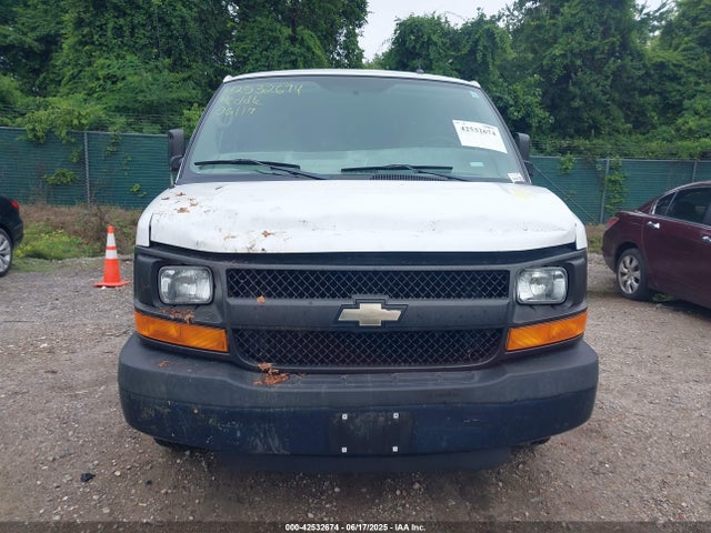 Chevrolet Express 1500 Work Van 2014 1GCSGAFX3E1136493 Image 13