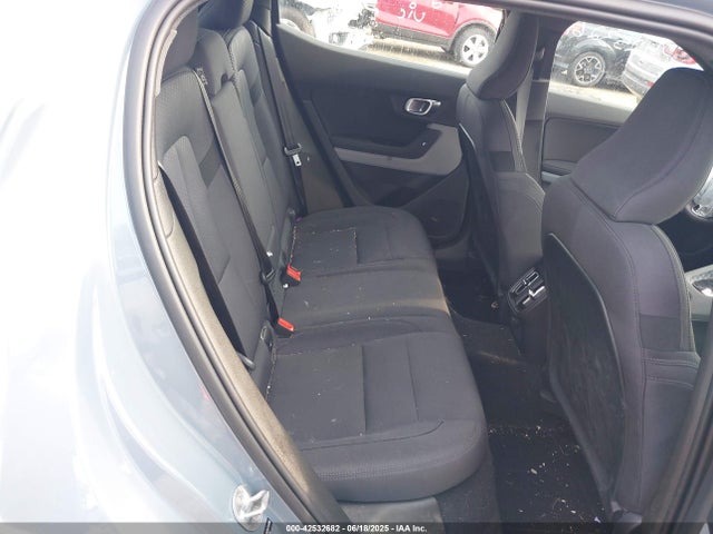 Polestar e400v26 2024 YSMFD3KA2RL234890 Image 8