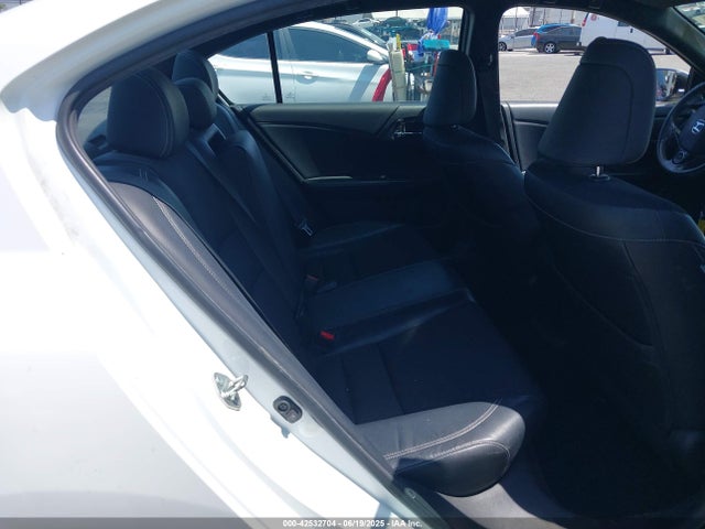 1HGCR2F56GA022222 Honda k24w1