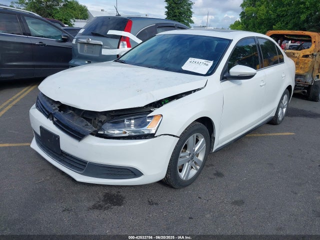 3VW637AJ3EM302269 Volkswagen Jetta