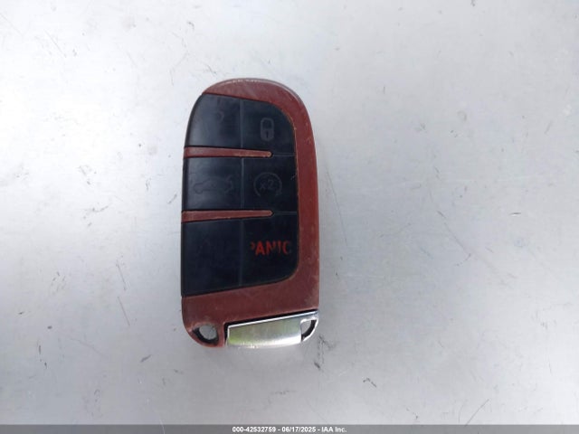 2C3CDZBTXHH636093 Dodge 2017