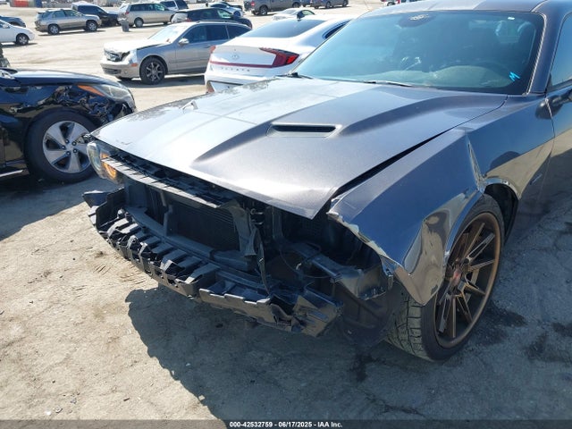 2C3CDZBTXHH636093 Dodge 2017