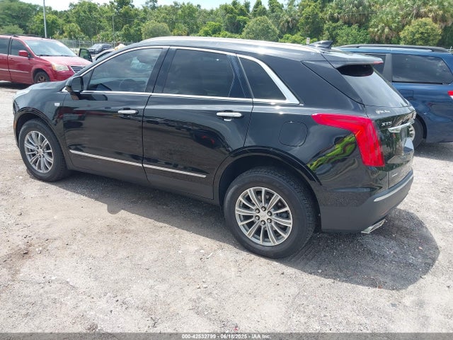 2017 CADILLAC XT5 1GYKNDRS7HZ291216 Photo 2