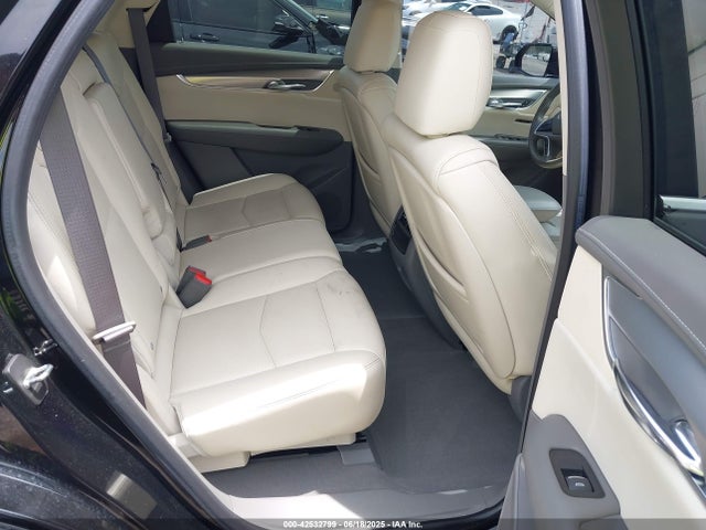 2017 CADILLAC XT5 1GYKNDRS7HZ291216 Photo 7
