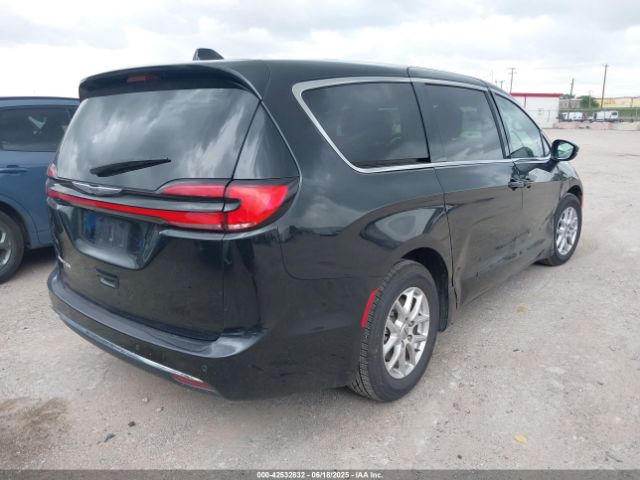 2023 CHRYSLER PACIFICA 2C4RC1BG2PR560147 Photo 3