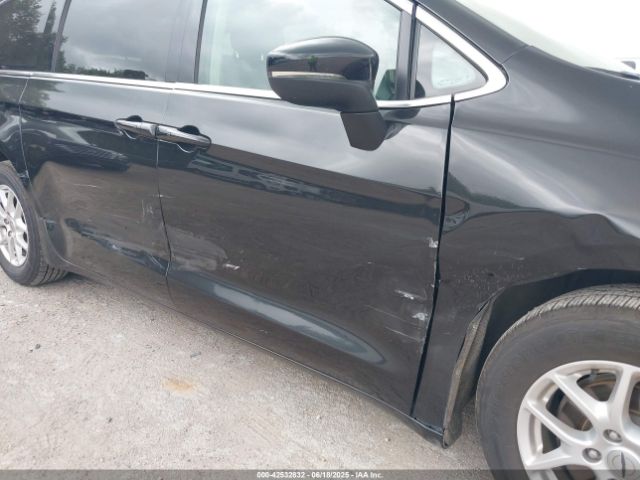 2023 CHRYSLER PACIFICA 2C4RC1BG2PR560147 Photo 5
