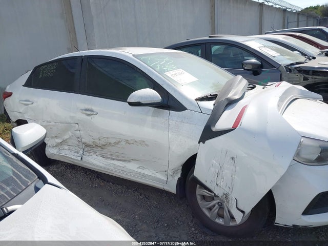 Hyundai gamma ii 2021 3KPC24A68ME132678 Image 13