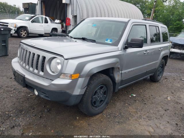 1C4NJPBB0GD800486 Jeep Patriot Sport