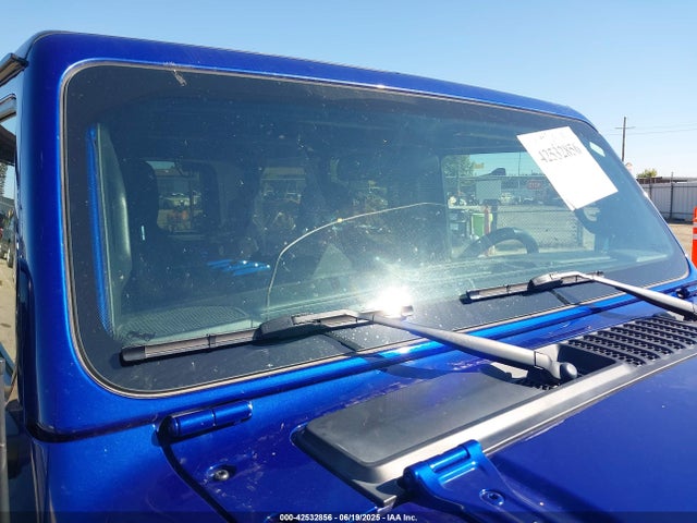 1C4HJXDGXJW189321 Jeep 2018