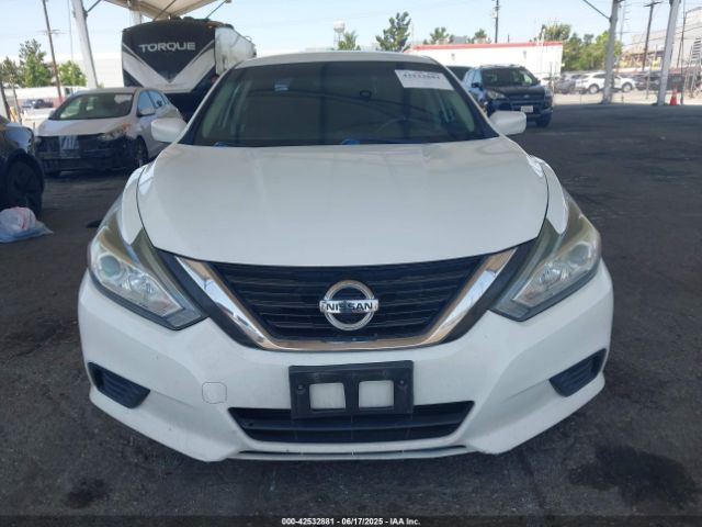 1N4AL3AP6HN366834 Nissan 2017