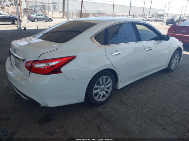 1N4AL3AP6HN366834 Nissan 2017