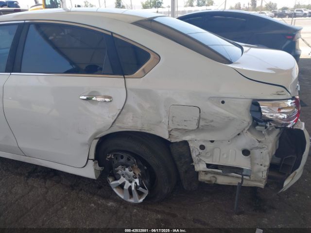 1N4AL3AP6HN366834 Nissan 2017