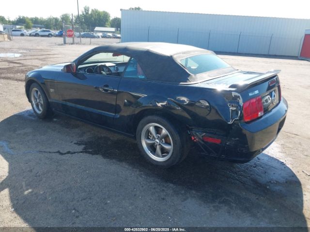 2005 FORD MUSTANG 1ZVFT85H355174523 Photo 2