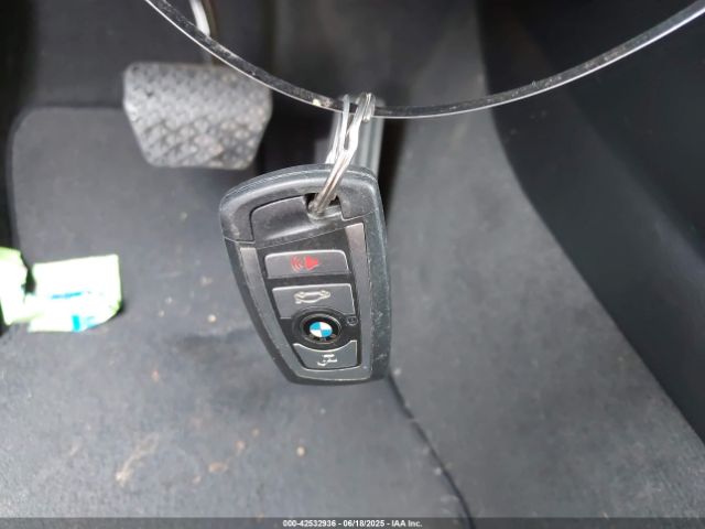 2016 BMW X3 5UXWZ7C51G0T43215 Photo 10