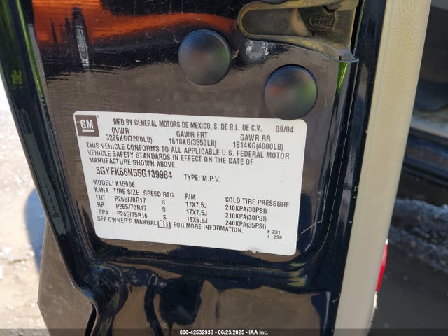 2005 CADILLAC ESCALADE ESV 3GYFK66N55G139984 Photo 8