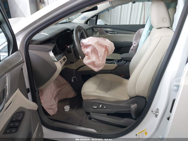 2024 CADILLAC XT5 1GYKNDR42RZ721012 Photo 4
