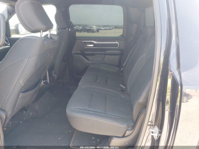 1C6RREFT5KN617385 RAM 1500 Big Horn/lone Star  4x2 5'7 Box